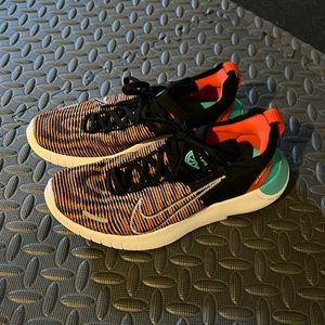 Nike Free Run Flyknit.